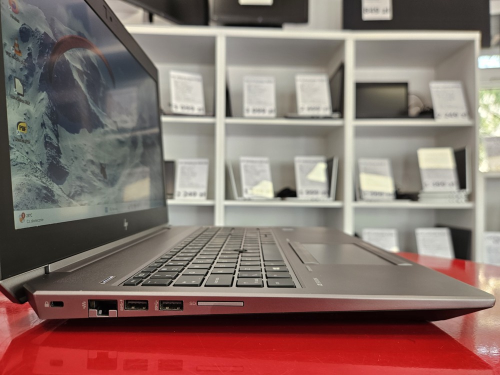 HP ZBook 15 G6 15,6" i9-9880H 64GB RAM 512GB SSD Nvidia Quadro T1000 4GB FHD IPS LTE Win 11 Pro1 HP ZBook 15 G6 15,6" i9-9880H 64GB RAM 512GB SSD Nvidia Quadro T1000 4GB FHD IPS LTE Win 11 Pro1