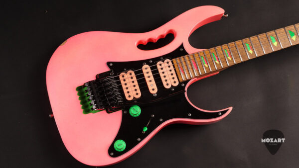 Ibanez JEM777-SK Shocking Pink 1987 - Steve Vai Signature0