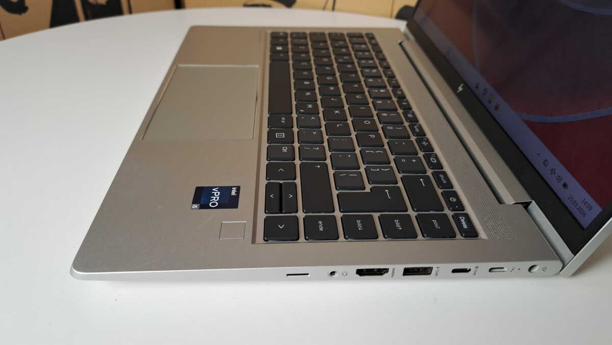 Laptop HP EliteBook 640 G10 i5-1345U - 10 rdzeniowy 16gb 256ssd W114 Laptop HP EliteBook 640 G10 i5-1345U - 10 rdzeniowy 16gb 256ssd W114