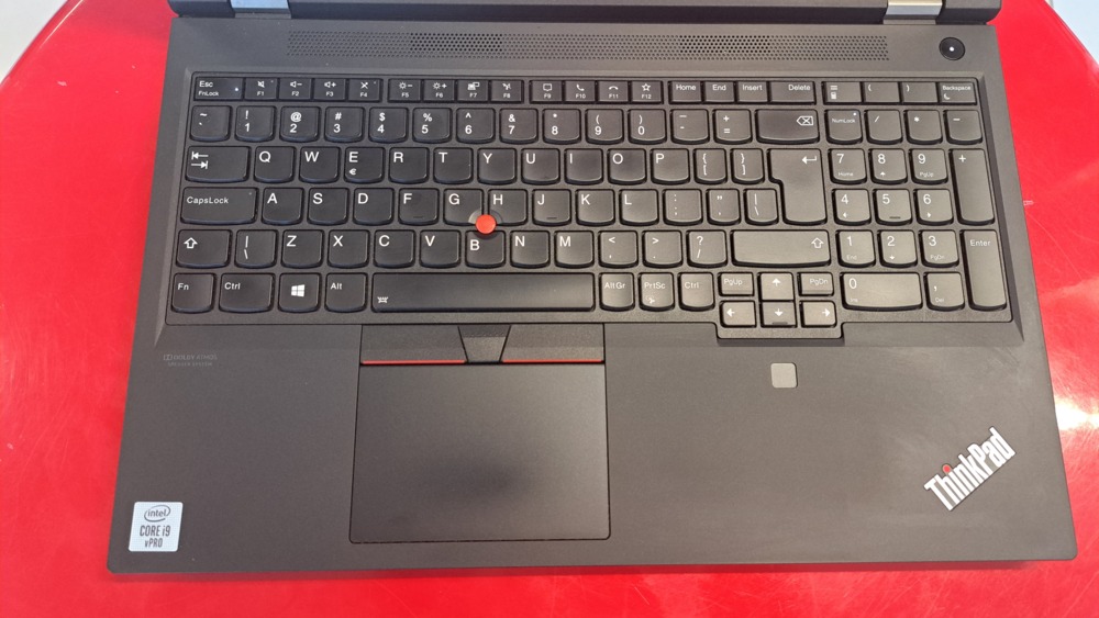 Lenovo ThinkPad P15 G1 15,6" i9-10885H 64GB RAM 1TB SSD nVidia Quadro RTX 3000 6GB IPS WIN 11 Pro2 Lenovo ThinkPad P15 G1 15,6" i9-10885H 64GB RAM 1TB SSD nVidia Quadro RTX 3000 6GB IPS WIN 11 Pro2