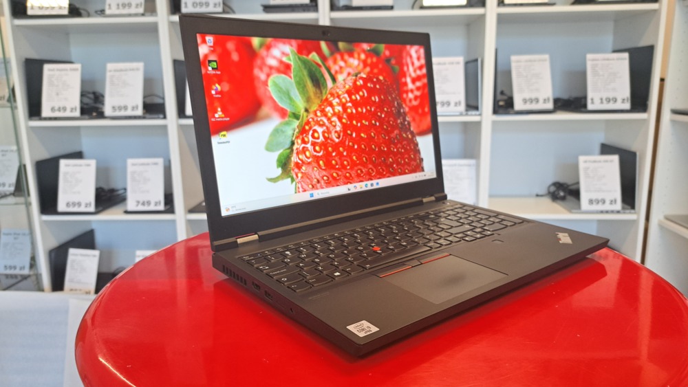Lenovo ThinkPad P15 G1 15,6" i9-10885H 64GB RAM 1TB SSD nVidia Quadro RTX 3000 6GB IPS WIN 11 Pro3 Lenovo ThinkPad P15 G1 15,6" i9-10885H 64GB RAM 1TB SSD nVidia Quadro RTX 3000 6GB IPS WIN 11 Pro3
