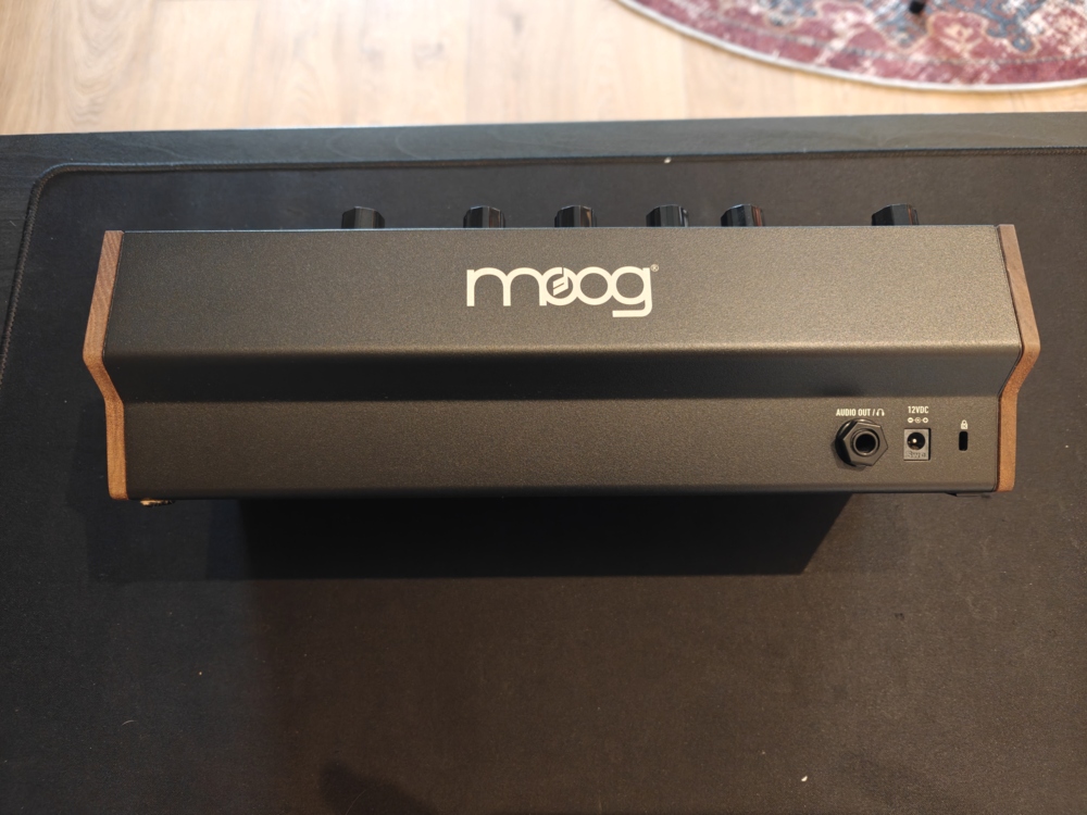 Moog Mother-32 8 Moog Mother-32 8