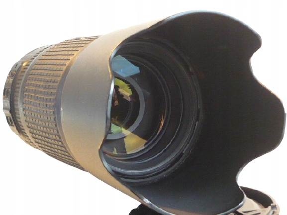 NIKKOR AF-S 70-300/4.5-5.6 G IF VR7 NIKKOR AF-S 70-300/4.5-5.6 G IF VR7