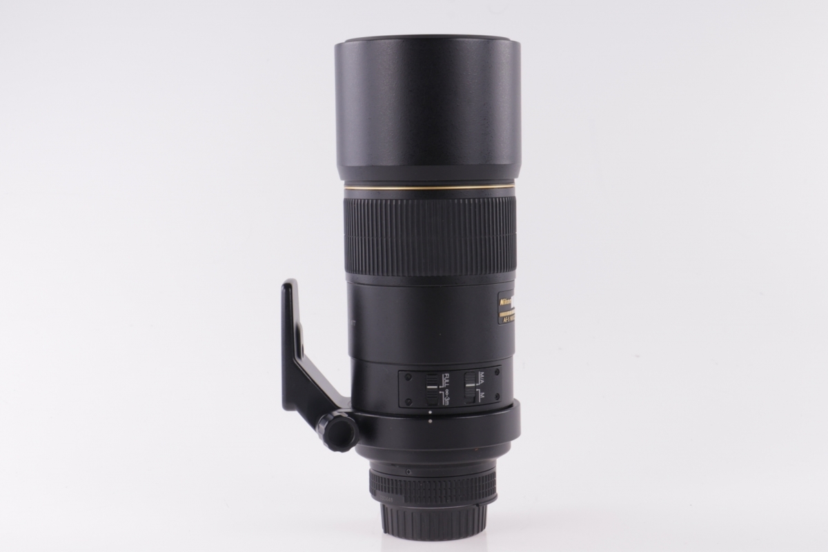 Nikkor 300mm f/4 ED AF-S5 Nikkor 300mm f/4 ED AF-S5