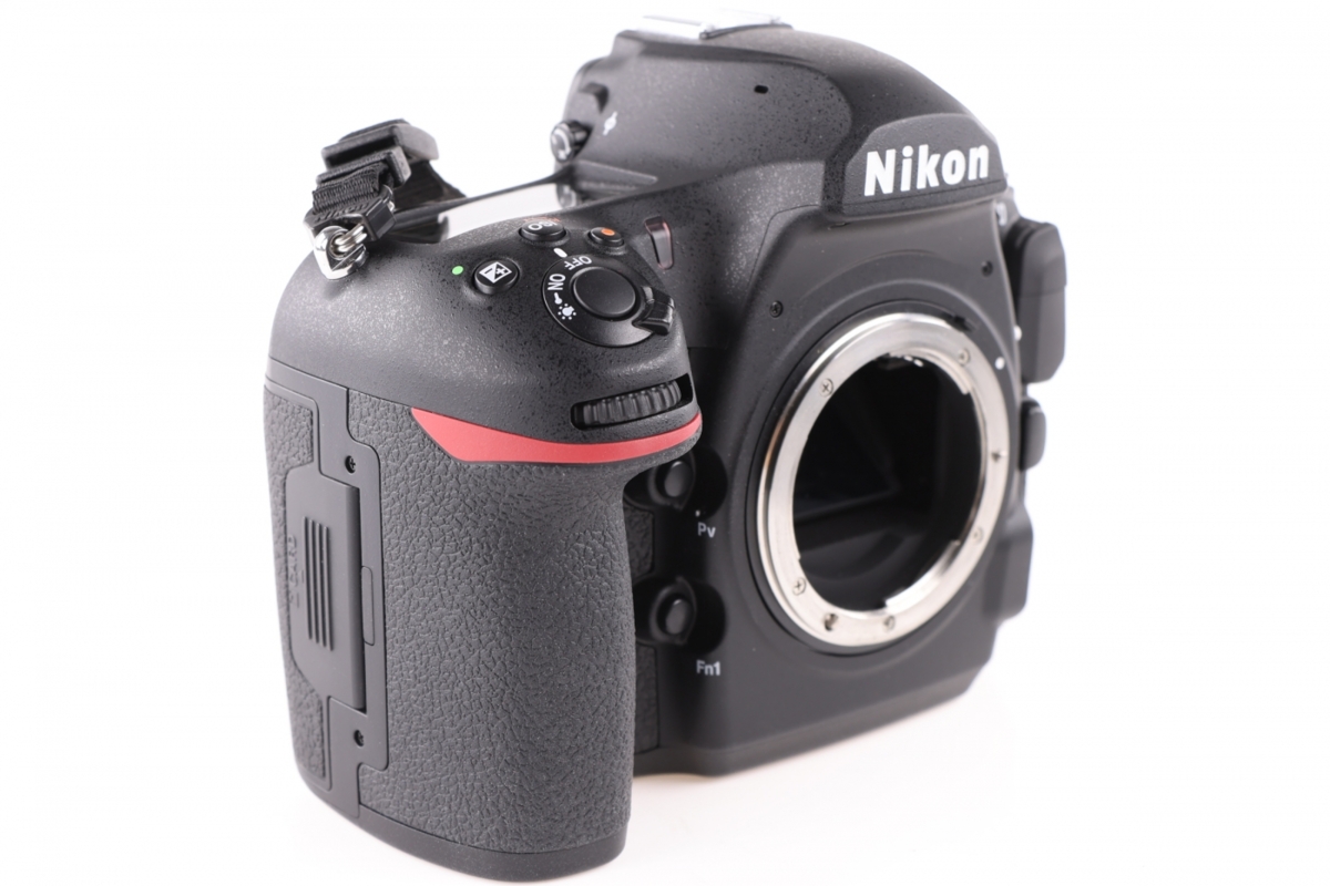 Nikon D8507 Nikon D8507