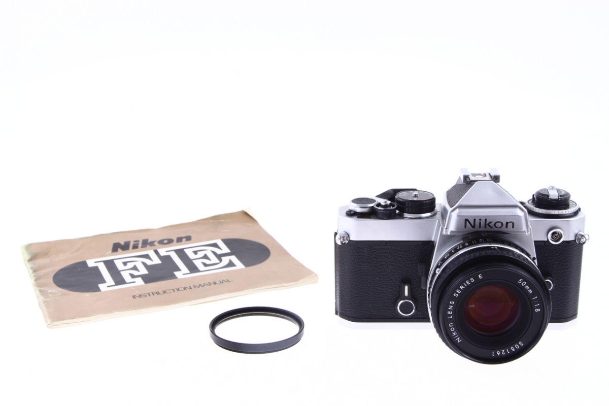 Nikon FE + 50mm f1.8 Series E Nikon FE + 50mm f1.8 Series E