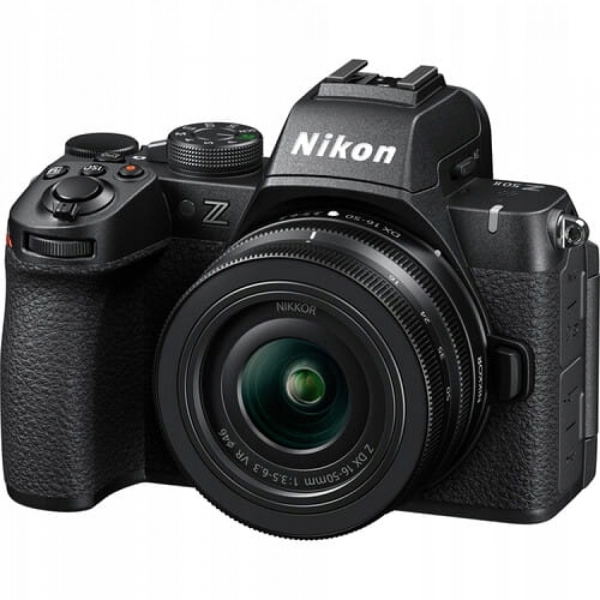 Nikon Z50 II + 16-50mm VR DX0 Nikon Z50 II + 16-50mm VR DX0
