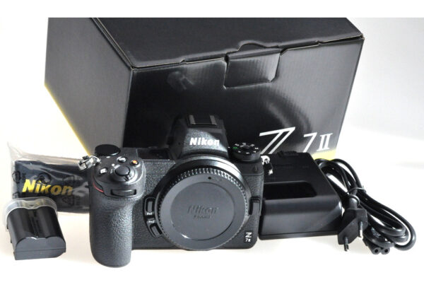 Nikon Z7 II0