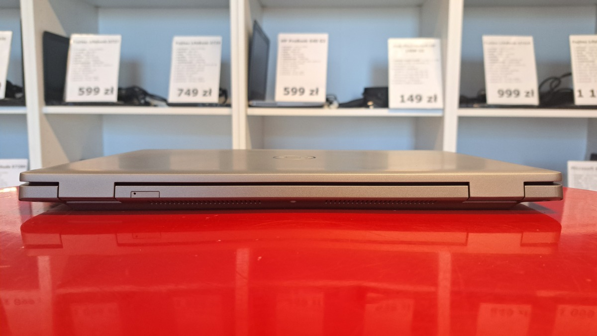 Nowy Dell Latitude 5520 15,6" i5-1145G7 16GB RAM 256GB SSD IPS Full HD SIM LTE WIN 11 Pro6 Nowy Dell Latitude 5520 15,6" i5-1145G7 16GB RAM 256GB SSD IPS Full HD SIM LTE WIN 11 Pro6