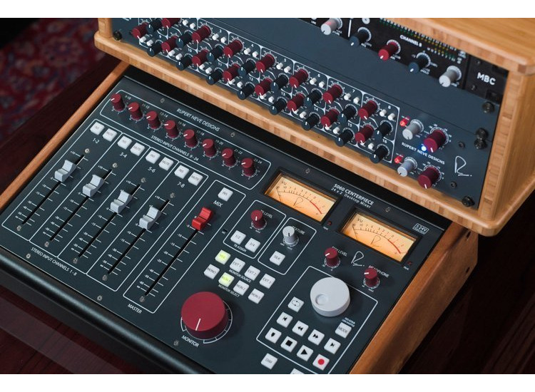 Rupert Neve Designs 5060 Centerpiece - 24 x 2 Desktop Mixer2 Rupert Neve Designs 5060 Centerpiece - 24 x 2 Desktop Mixer2