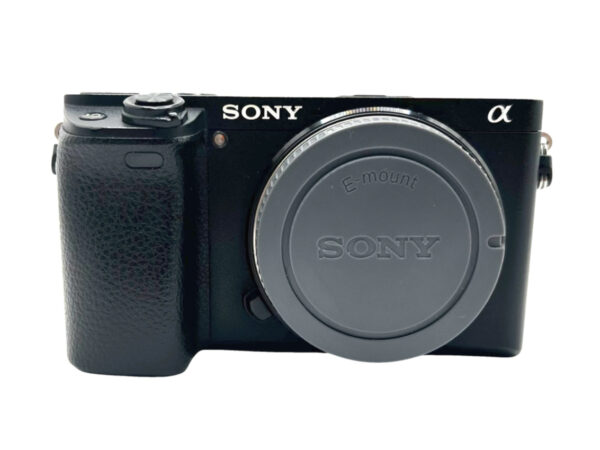 SONY Alpha A6300 + 16-50/3.5-5.6 OSS | SN 3813625 + 5512815 | Przebieg 20343 |0