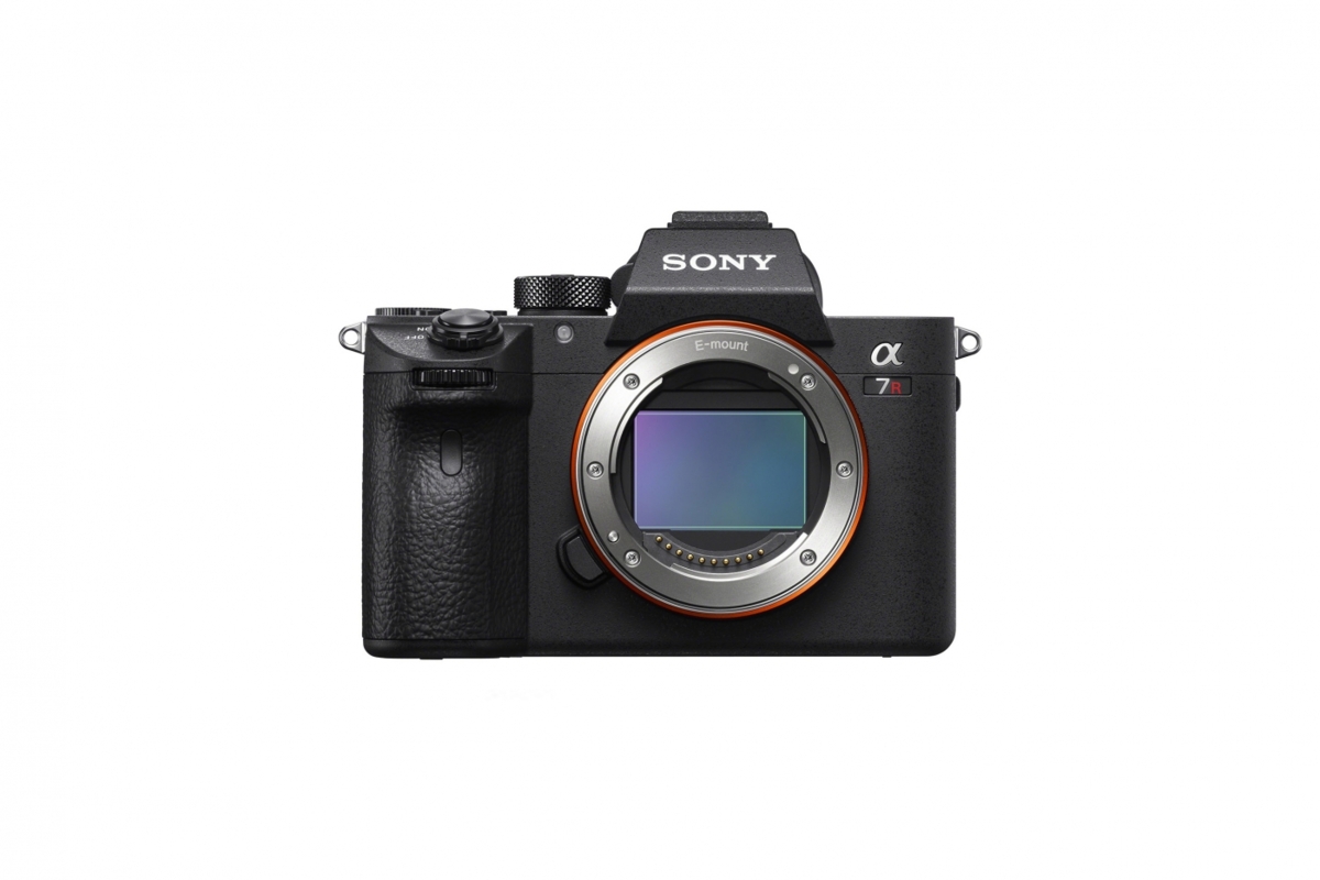 Sony A7R III ILCE-7RM3 body1 Sony A7R III ILCE-7RM3 body1