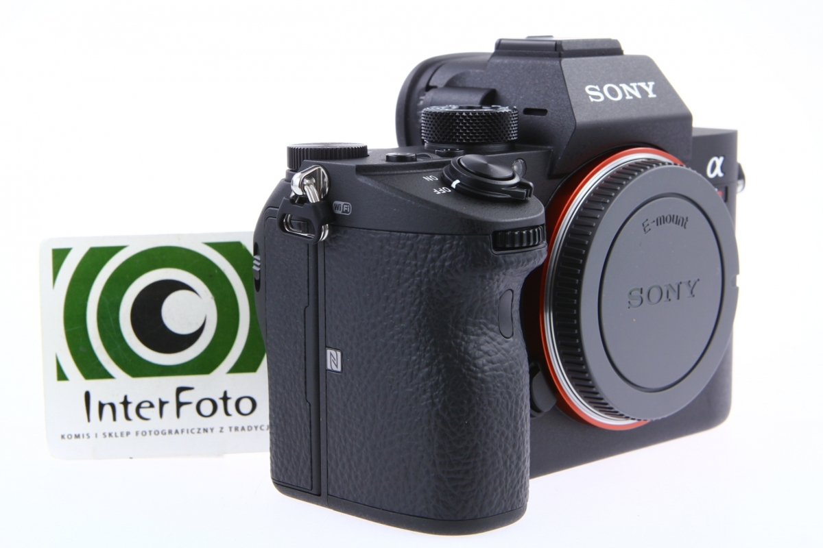 Sony A7R III ILCE-7RM3 body2 Sony A7R III ILCE-7RM3 body2