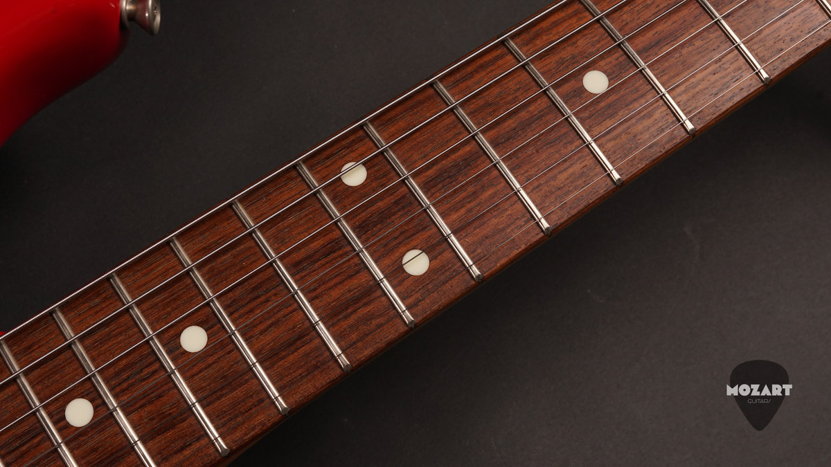 Squier JV Stratocaster SST-30 (1983) – FujiGen - Torino Red2 Squier JV Stratocaster SST-30 (1983) – FujiGen - Torino Red2
