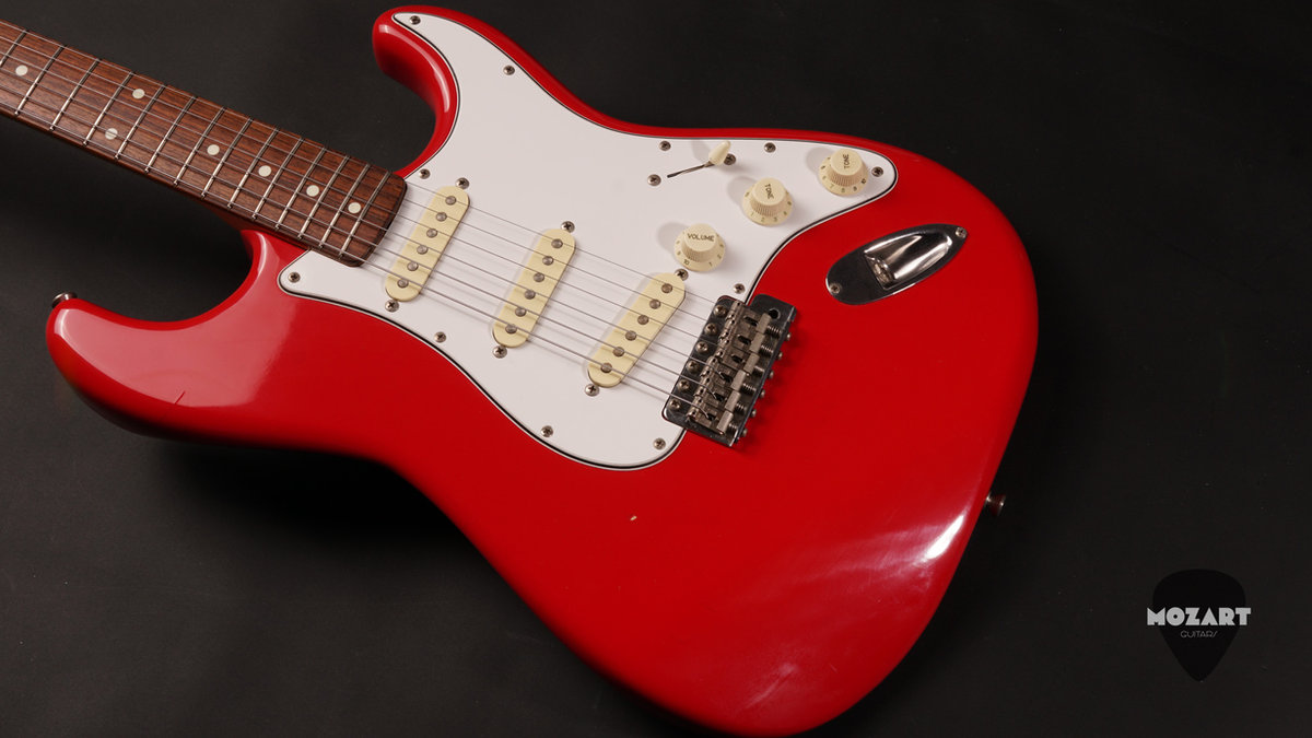 Squier JV Stratocaster SST-30 (1983) – FujiGen - Torino Red5 Squier JV Stratocaster SST-30 (1983) – FujiGen - Torino Red5