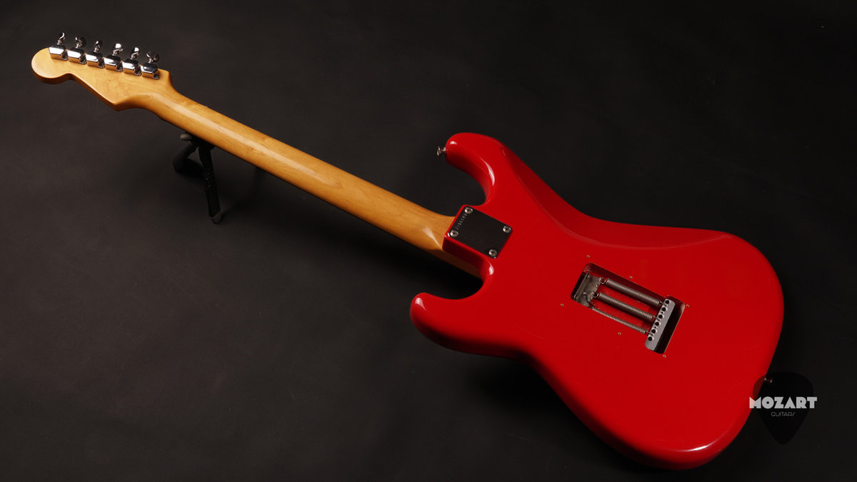 Squier JV Stratocaster SST-30 (1983) – FujiGen - Torino Red9 Squier JV Stratocaster SST-30 (1983) – FujiGen - Torino Red9