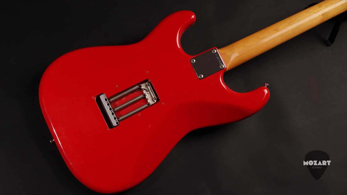 Squier JV Stratocaster SST-30 (1983) – FujiGen - Torino Red8 Squier JV Stratocaster SST-30 (1983) – FujiGen - Torino Red8