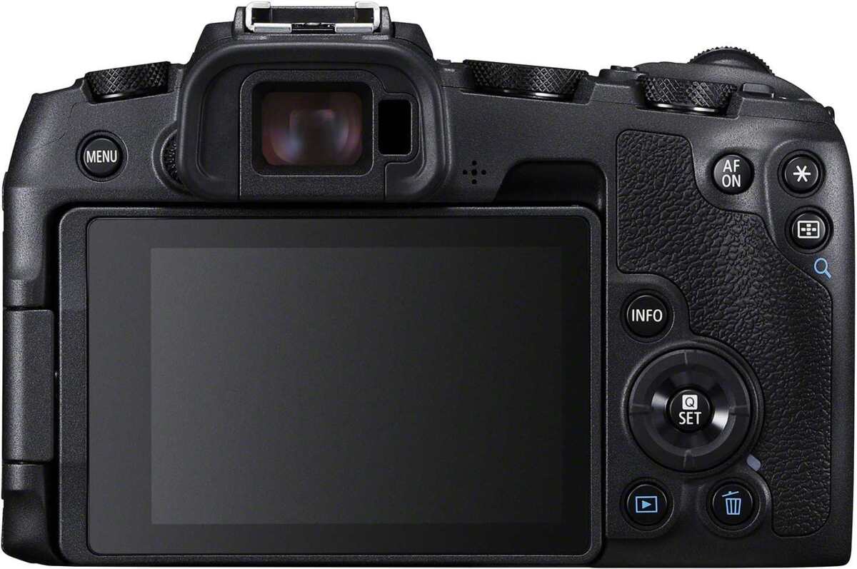 Aparat Canon EOS RP + RF 24-105mm F/4-7.1 IS STM2 Aparat Canon EOS RP + RF 24-105mm F/4-7.1 IS STM2