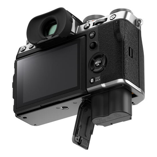 Aparat Fujifilm X-T5 + XF 16-80 srebrny11 Aparat Fujifilm X-T5 + XF 16-80 srebrny11