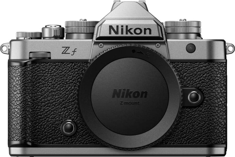 Aparat Nikon Z f srebrny + Z 24-70mm f/4 S + Skórzany futerał SmallRig 5096 do aparatu Nikon Z f brązow1 Aparat Nikon Z f srebrny + Z 24-70mm f/4 S + Skórzany futerał SmallRig 5096 do aparatu Nikon Z f brązow1