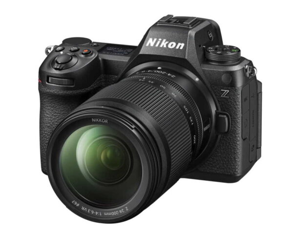 Aparat Nikon Z6III + Nikkor Z 24-200mm f/4-6.3 VR