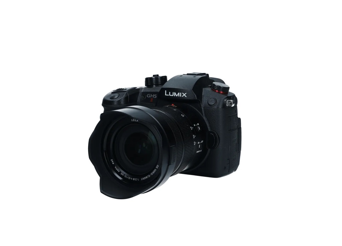 Aparat Panasonic LUMIX GH5M2 + Leica 12-60mm F/2.8-4 - UŻYWANE0 Aparat Panasonic LUMIX GH5M2 + Leica 12-60mm F/2.8-4 - UŻYWANE0