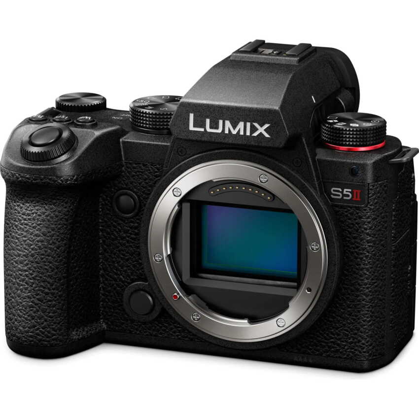 Aparat Panasonic LUMIX S5II + S 18-40mm F4.5-6.32 Aparat Panasonic LUMIX S5II + S 18-40mm F4.5-6.32