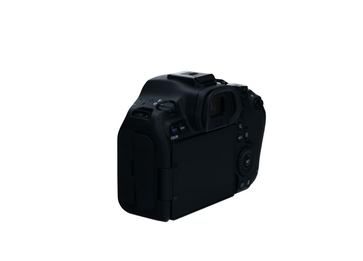 Aparat cyfrowy Canon EOS R6 Mark III body - Powystawowy2 Aparat cyfrowy Canon EOS R6 Mark III body - Powystawowy2