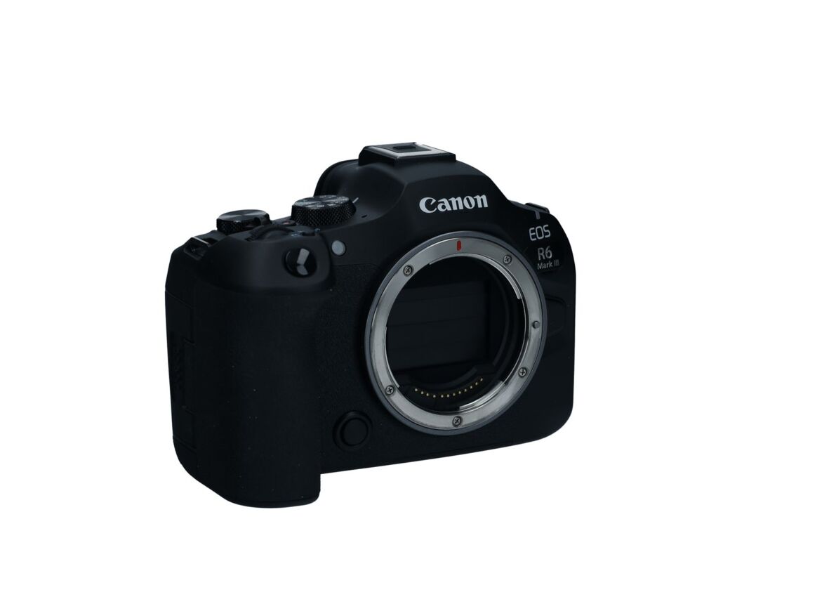 Aparat cyfrowy Canon EOS R6 Mark III body - Powystawowy6 Aparat cyfrowy Canon EOS R6 Mark III body - Powystawowy6