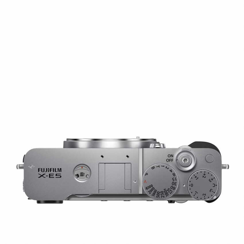 Aparat cyfrowy Fujifilm X-E5 body srebrny1 Aparat cyfrowy Fujifilm X-E5 body srebrny1