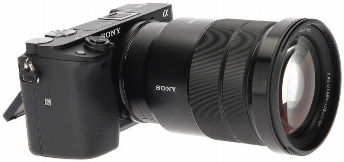 Aparat cyfrowy Sony A6400 + obiektyw E 18-105mm f/4 G OSS PZ - ILCE6400GBDI6 Aparat cyfrowy Sony A6400 + obiektyw E 18-105mm f/4 G OSS PZ - ILCE6400GBDI6