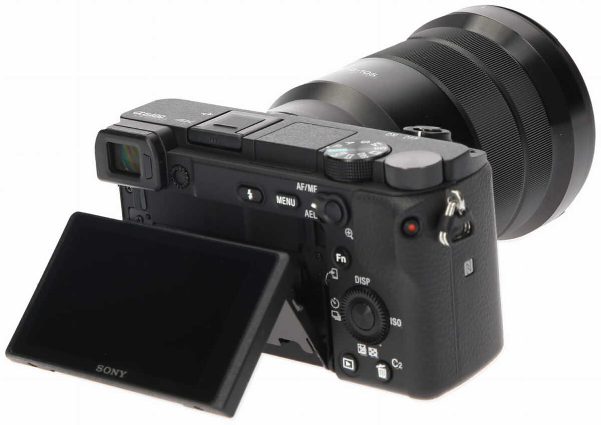 Aparat cyfrowy Sony A6400 + obiektyw E 18-105mm f/4 G OSS PZ - ILCE6400GBDI4 Aparat cyfrowy Sony A6400 + obiektyw E 18-105mm f/4 G OSS PZ - ILCE6400GBDI4