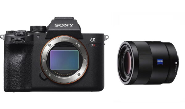 Aparat cyfrowy Sony A7R IVa + obiektyw Sony FE 55 mm f/1.8 FE ZA Carl Zeiss Sonnar T* SEL55F18Z