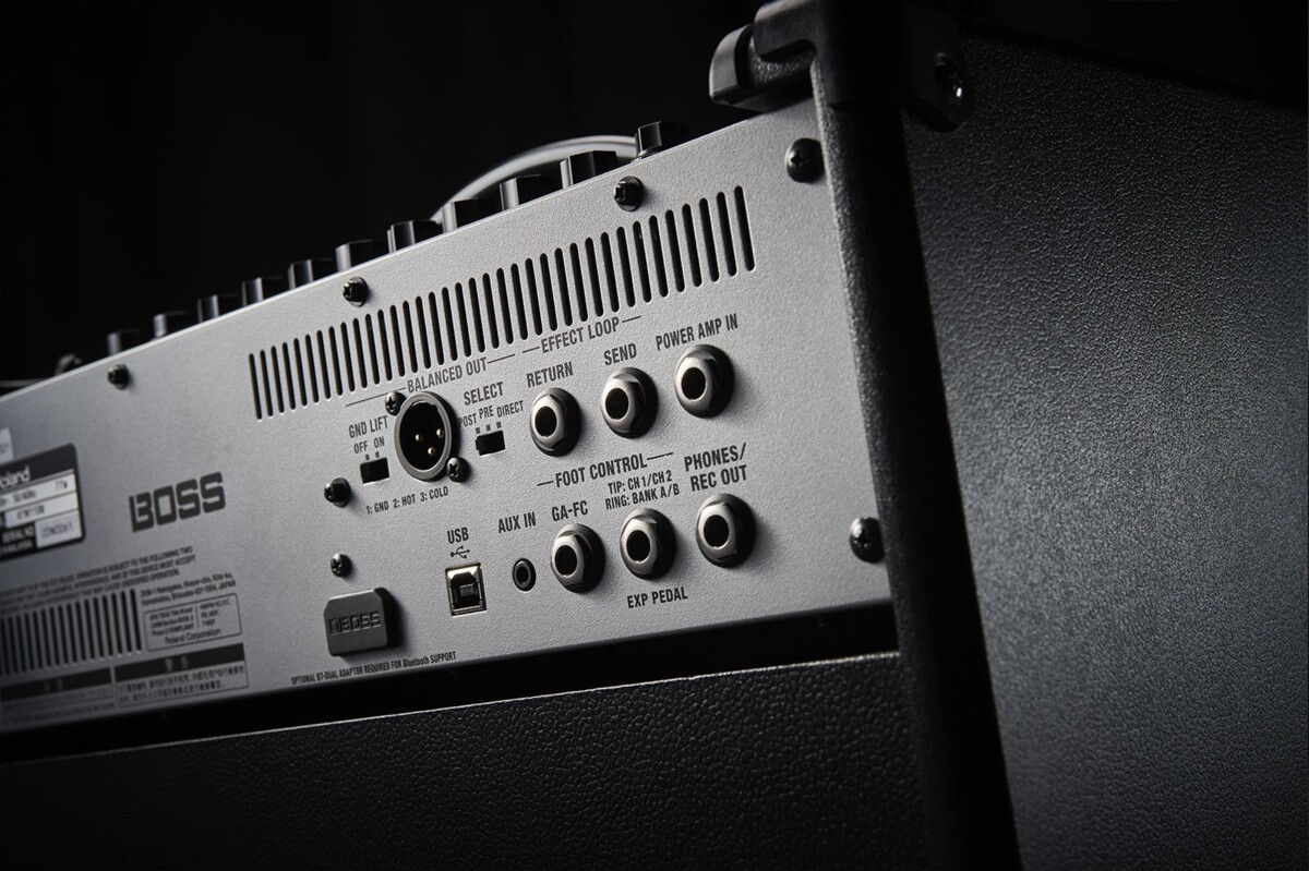 Boss Katana-110 Bass - combo basowe 60W6 Boss Katana-110 Bass - combo basowe 60W6