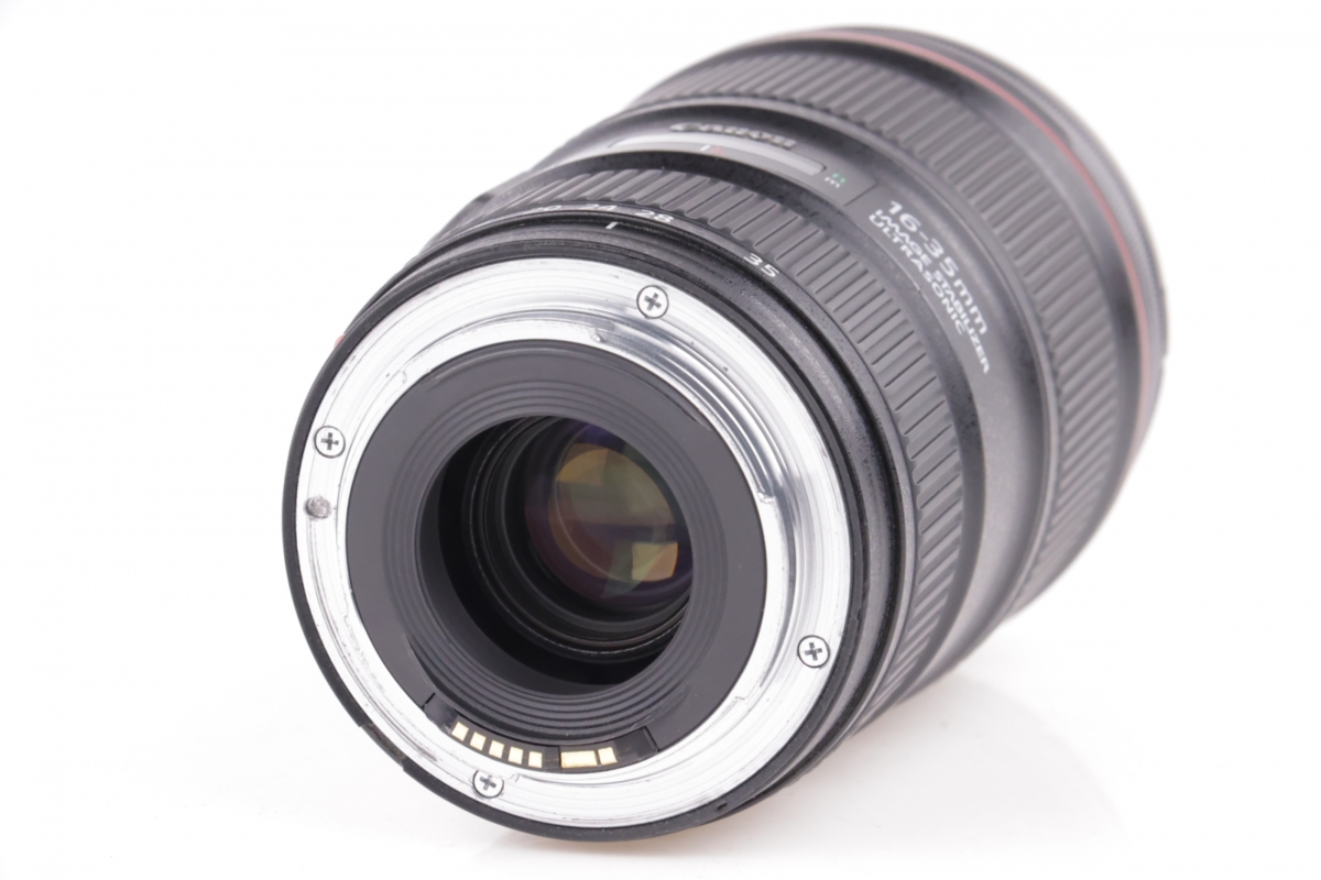 Canon 16-35mm f/4 L IS USM8 Canon 16-35mm f/4 L IS USM8
