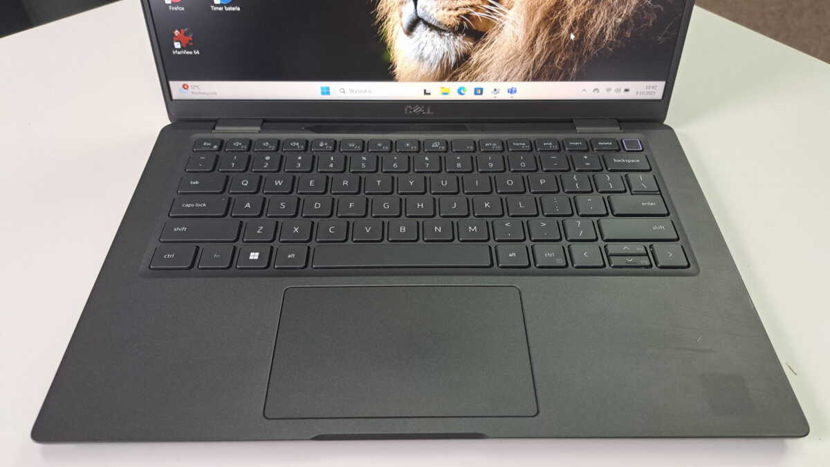 Dell Latitude 7420 14" i5-1145G7 8GB RAM 256GB SSD FHD IPS Win 11 Pro2 Dell Latitude 7420 14" i5-1145G7 8GB RAM 256GB SSD FHD IPS Win 11 Pro2