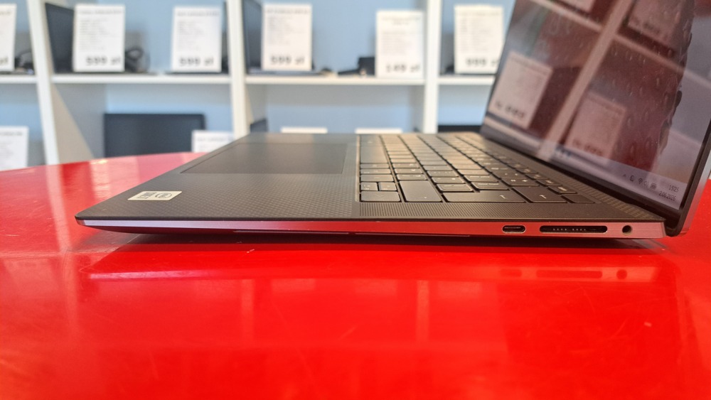 Dell Precision 5550 15,6" i7-10850H 16GB RAM 1TB SSD Quadro T1000 4GB IPS 4K Dotyk WIN 11 Pro6 Dell Precision 5550 15,6" i7-10850H 16GB RAM 1TB SSD Quadro T1000 4GB IPS 4K Dotyk WIN 11 Pro6