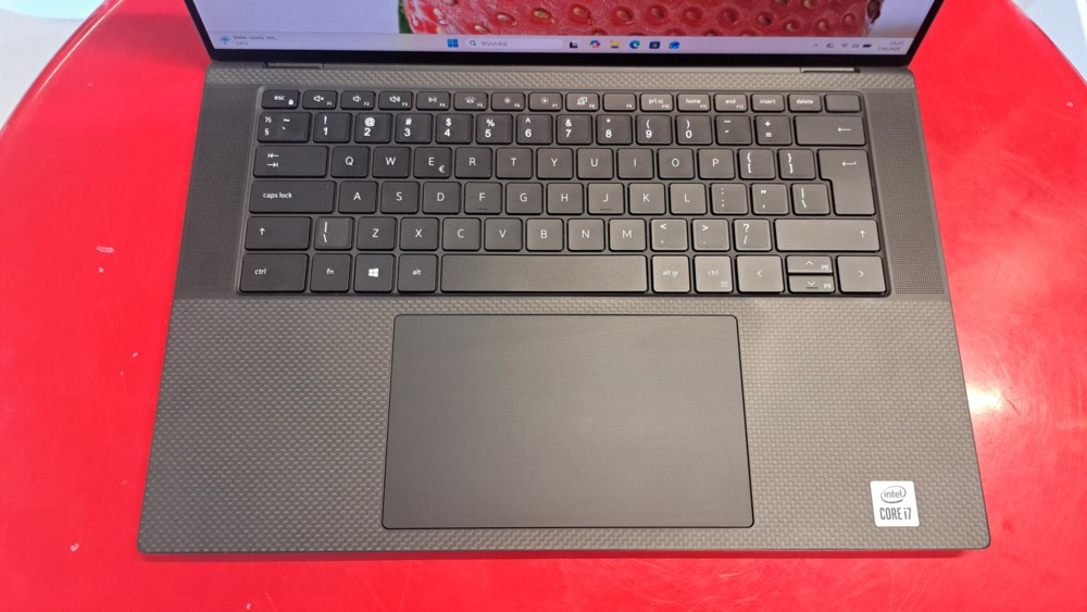 Dell Precision 5550 15,6" i7-10850H 16GB RAM 1TB SSD Quadro T1000 4GB IPS 4K Dotyk WIN 11 Pro2 Dell Precision 5550 15,6" i7-10850H 16GB RAM 1TB SSD Quadro T1000 4GB IPS 4K Dotyk WIN 11 Pro2