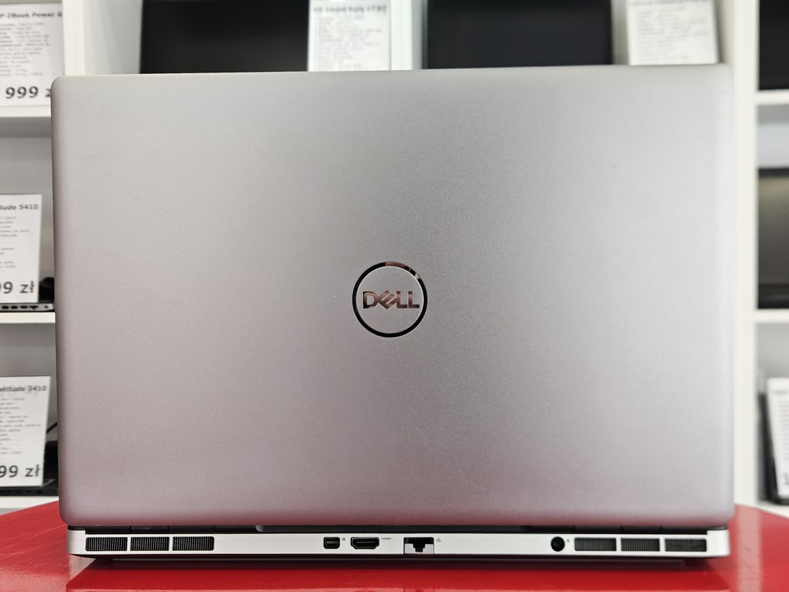 Dell Precision 7560 15,6" xeon w-11855m 32GB RAM 512GB SSD Quadro RTX 6GB IPS Win 11 Pro4 Dell Precision 7560 15,6" xeon w-11855m 32GB RAM 512GB SSD Quadro RTX 6GB IPS Win 11 Pro4