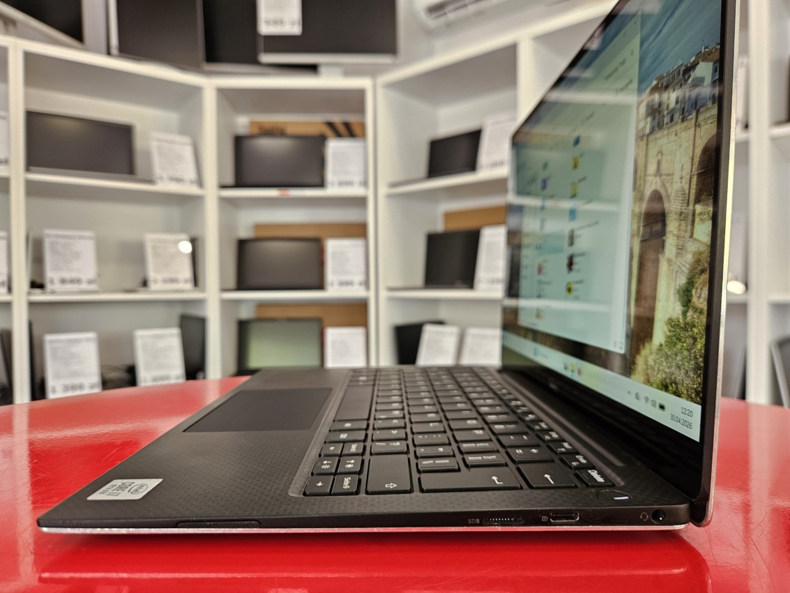 Dotykowy Dell XPS 13 7390 13" i7-10510U 16GB RAM 512GB SSD IPS 4K Win 11 Pro3 Dotykowy Dell XPS 13 7390 13" i7-10510U 16GB RAM 512GB SSD IPS 4K Win 11 Pro3
