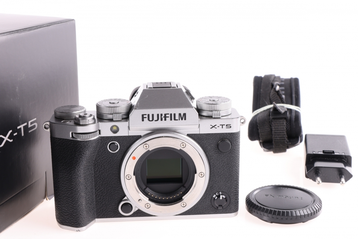 FujiFilm X-T5 Body Srebrny5 FujiFilm X-T5 Body Srebrny5
