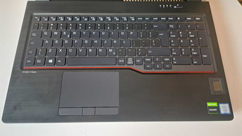 Fujitsu Celsius H7510 15" xeon w-10855m 32GB RAM 1000GB SSD Nvidia Quadro T2000 WIN 11 Pro1 Fujitsu Celsius H7510 15" xeon w-10855m 32GB RAM 1000GB SSD Nvidia Quadro T2000 WIN 11 Pro1
