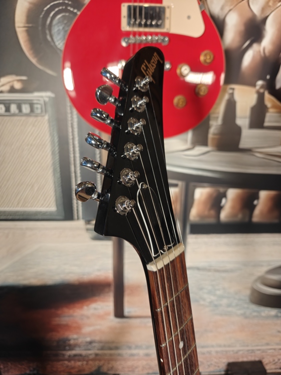 Gibson 80's Explorer11 Gibson 80's Explorer11