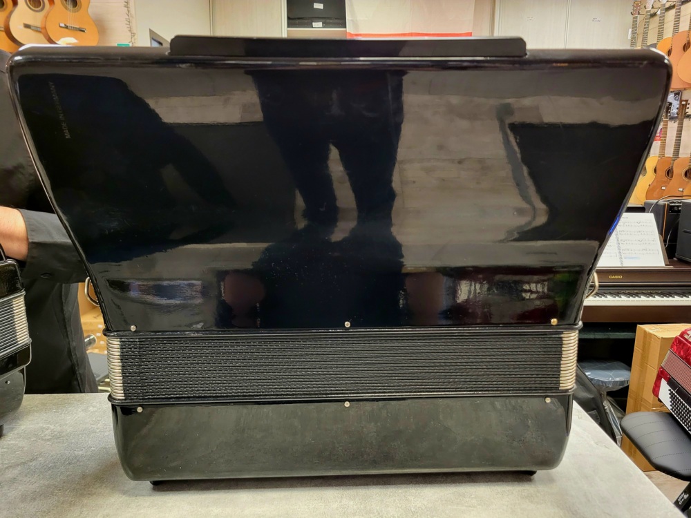 Hohner VERDI II - Akordeon 96 bas1 Hohner VERDI II - Akordeon 96 bas1