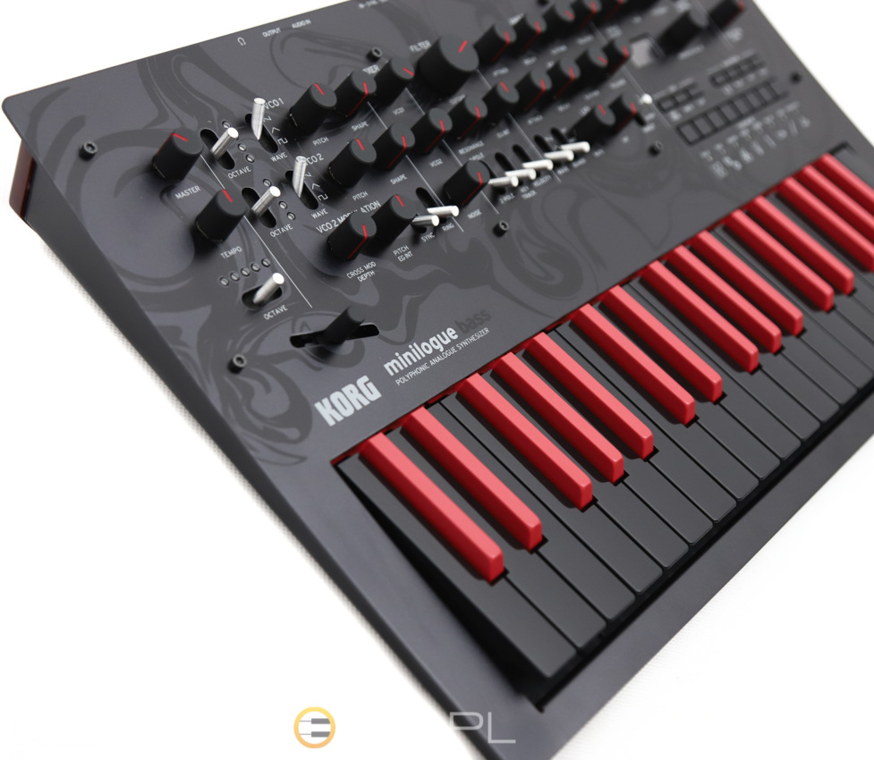 KORG MINILOGUE BASS0 KORG MINILOGUE BASS0