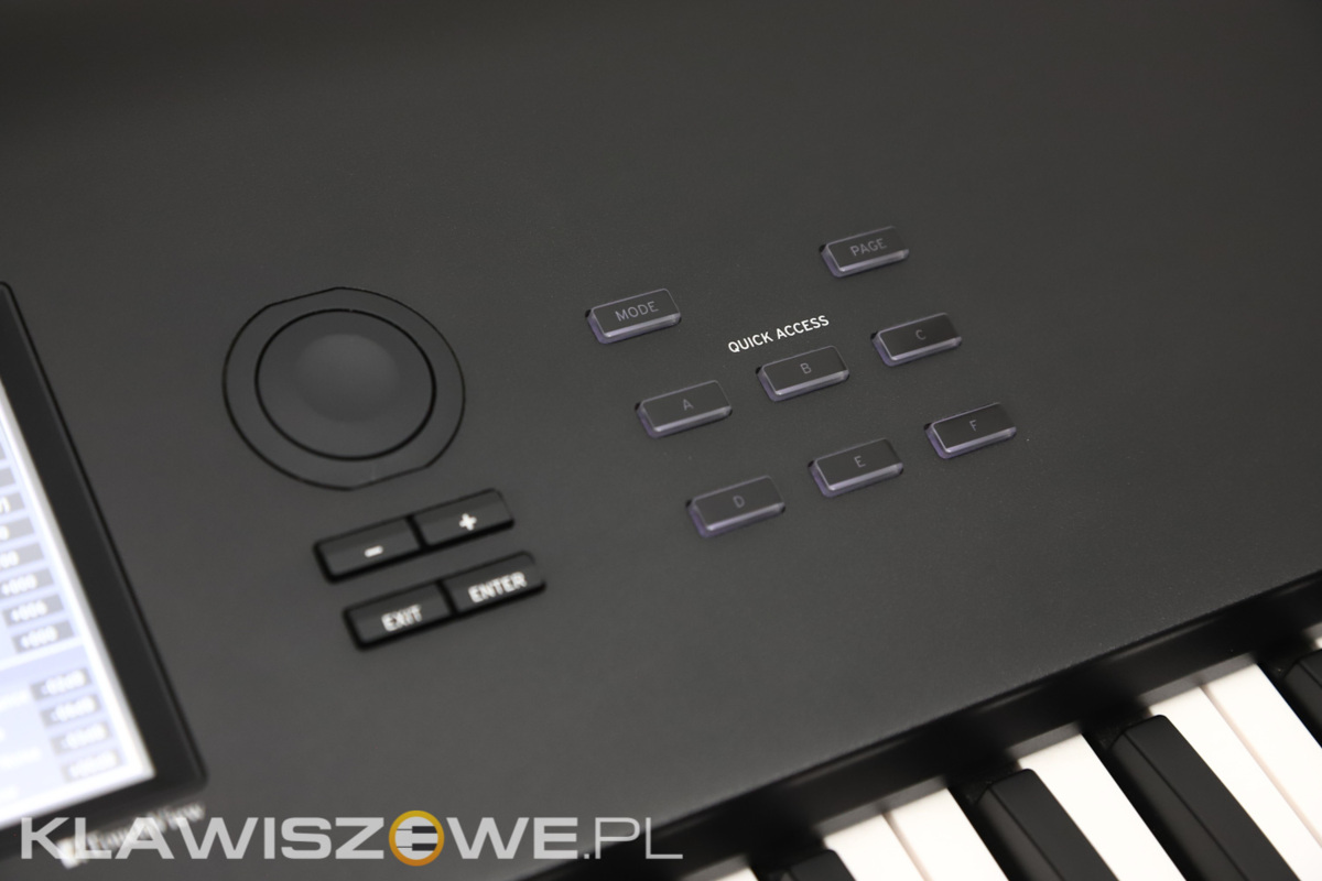 KORG NAUTILUS 738 KORG NAUTILUS 738