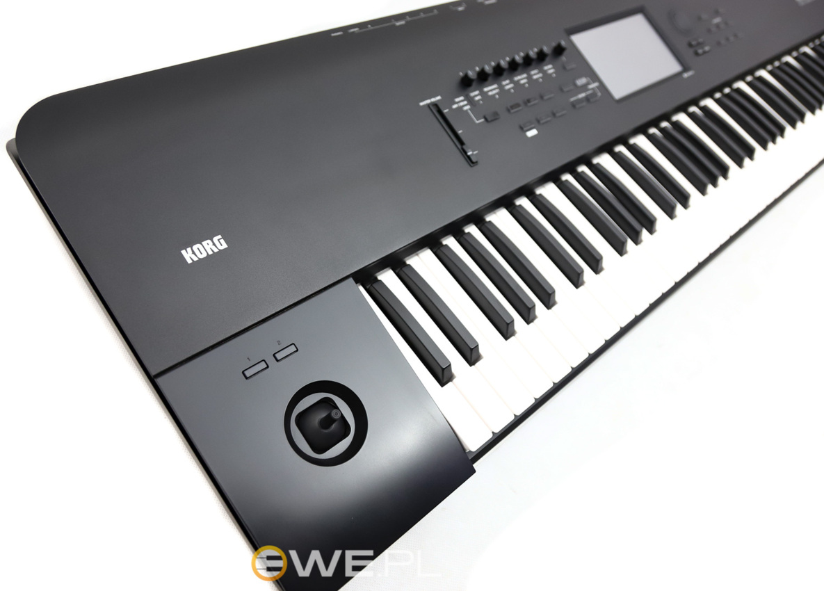 KORG NAUTILUS 73 KORG NAUTILUS 73