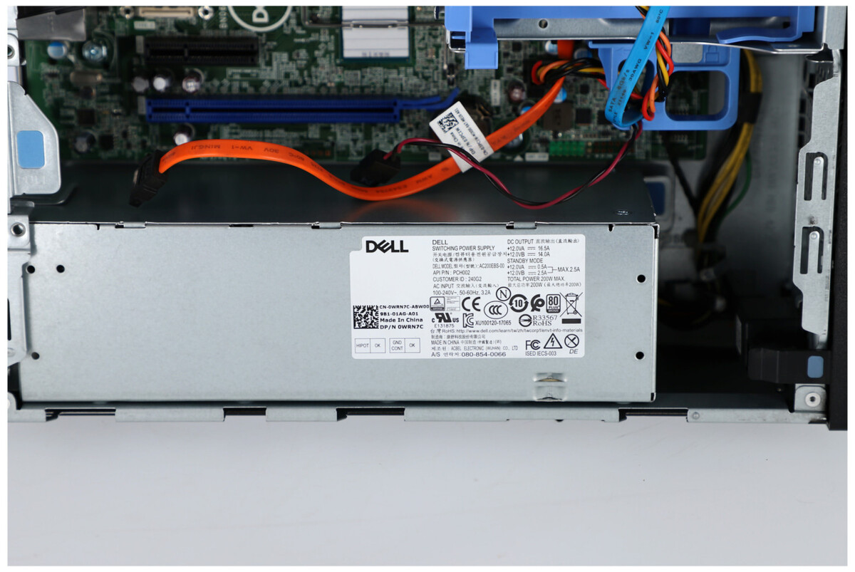 Komputer Dell Optiplex 7070 i5-9500 16GB 256GB SSD Windows 11 SFF6 Komputer Dell Optiplex 7070 i5-9500 16GB 256GB SSD Windows 11 SFF6