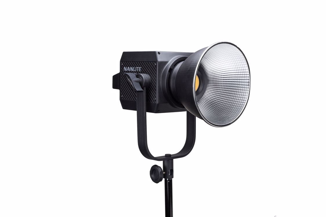 Lampa LED Nanlite Forza 500 + FL-20G FRESNEL2 Lampa LED Nanlite Forza 500 + FL-20G FRESNEL2