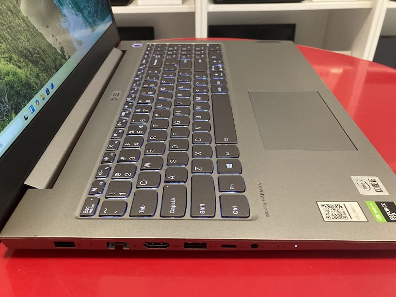Laptop Gamingowy Lenovo ThinkBook 15p 15,6" i5-10300H 16GB RAM 512GB nVidia GTX IPS Full HD SSD WIN 11 Pro1 Laptop Gamingowy Lenovo ThinkBook 15p 15,6" i5-10300H 16GB RAM 512GB nVidia GTX IPS Full HD SSD WIN 11 Pro1